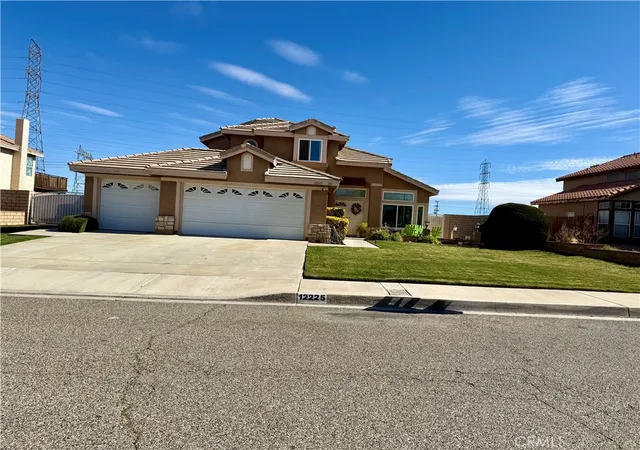 Homes for sale in Victorville, CA | 12225 San Dimas St, Victorville, CA 92392 | MLS# HD26032667