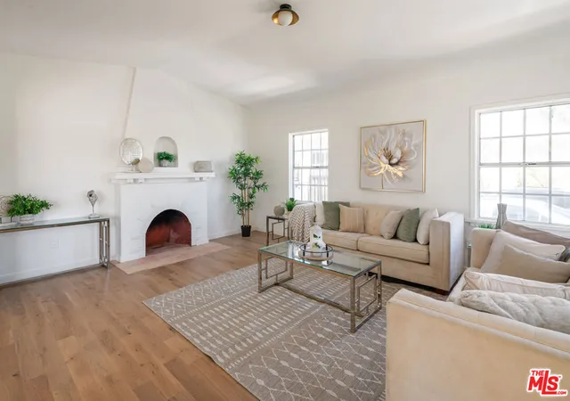 Photo 4 of Single family home for sale at 1826 W 78th Street, Los Angeles, CA 90047 | MLS# 25621713 | Listing updated on 2026-10-04