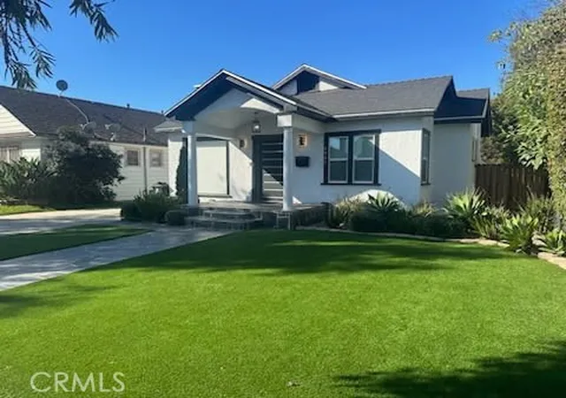 1st image of 4041 Denker, Los Angeles, CA 90062 | MLS# DW26032900