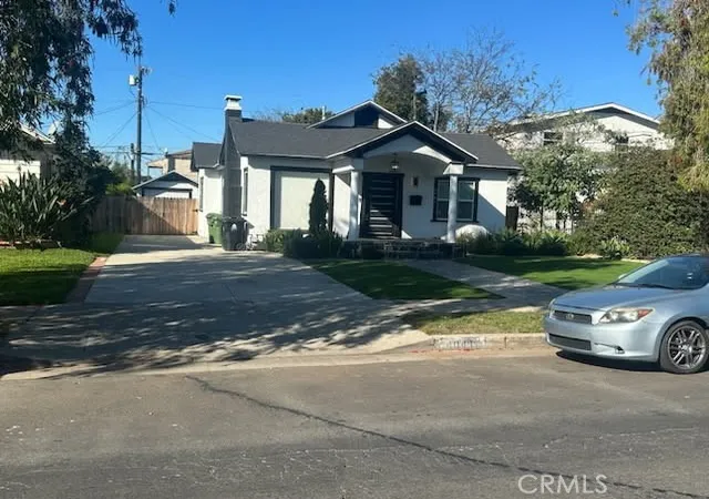 2nd image of 4041 Denker, Los Angeles, CA 90062 | MLS# DW26032900