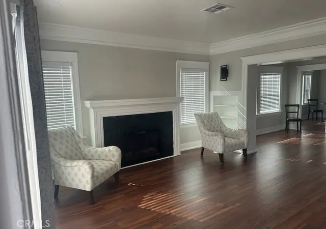 4th image of 4041 Denker, Los Angeles, CA 90062 | MLS# DW26032900