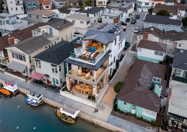 31st image of 308 Grand Canal, Newport Beach, CA 92662 | MLS# NP26031570