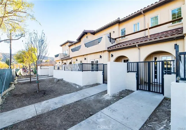 3rd image of 5518 E Los Angeles Ave #1, Simi Valley, CA 93063 | MLS# MB26032999