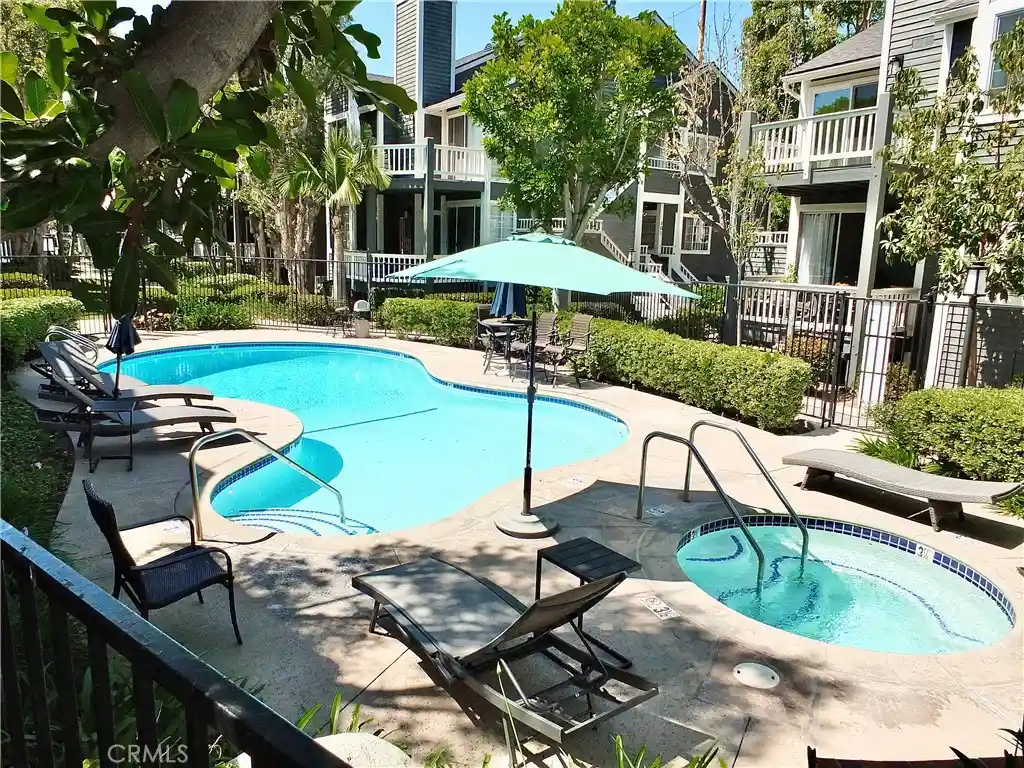 Listing Photo 1 - Condo for sale in 2330 Vanguard located at 2330 Vanguard, Costa Mesa, CA 92626 - Unit #F102