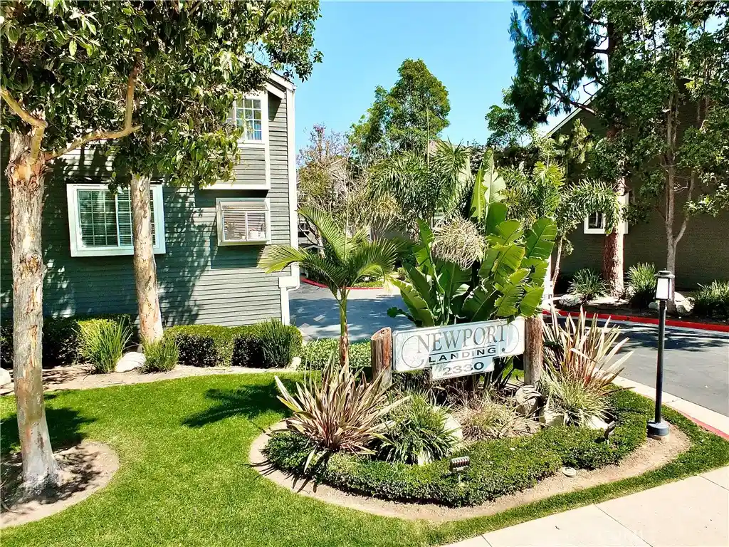 Listing Photo 41 - Condo for sale in 2330 Vanguard located at 2330 Vanguard, Costa Mesa, CA 92626 - Unit #F102