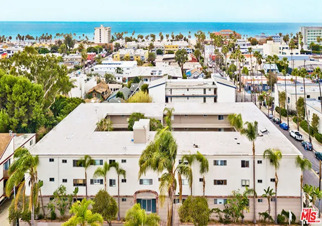 Homes for sale in Santa Monica, CA | 2002 4th St #312, Santa Monica, CA 90405 | MLS# 26651077