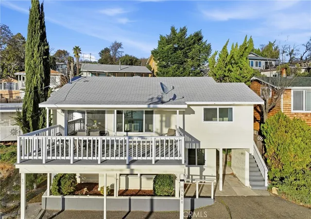 Photo 4 of Single family home for sale at 13680 Lower Lakeshore, Clearlake, CA 95422 | MLS# LC26033263 | Listing updated on 2026-10-06