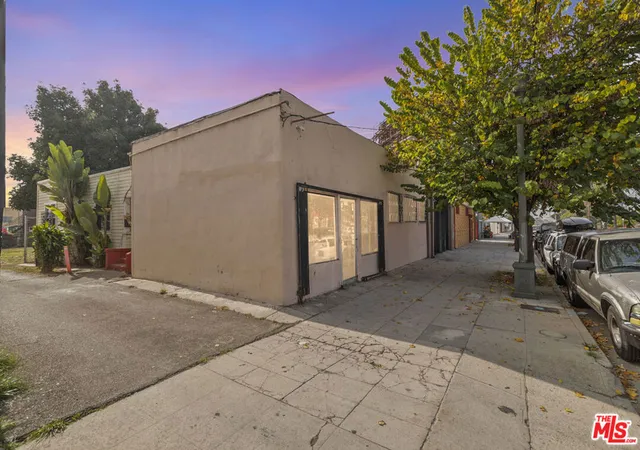 1st image of 1814 N Broadway, Los Angeles, CA 90031 | MLS# 26651607