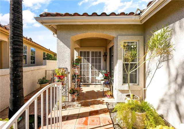 Homes for sale in Murrieta, CA | 40465 Via Camposeco, Murrieta, CA 92562 | MLS# SW26033025