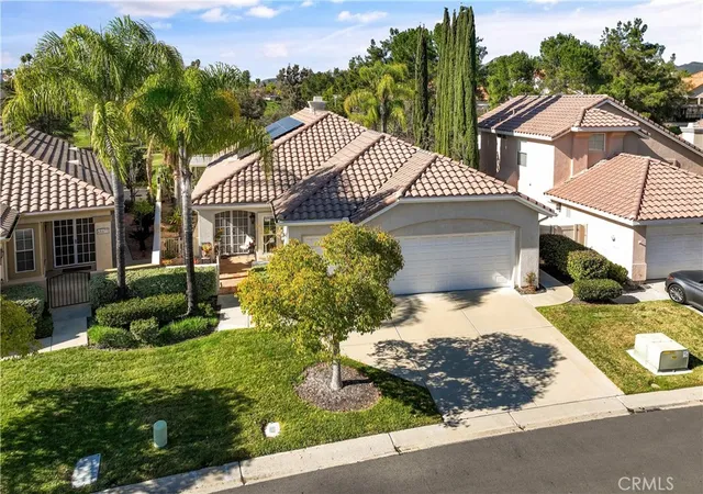Homes for sale in Murrieta, CA | 40465 Via Camposeco, Murrieta, CA 92562 | MLS# SW26033025