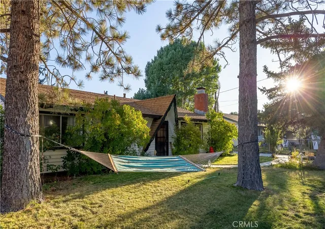 Photo 2 of Single family home for sale at 332 Grenfall Ln, Big Bear City, CA 92314 | MLS# IG26028768 | Listing updated on 2026-05-08