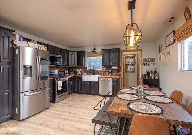 Photo 3 of Single family home for sale at 332 Grenfall Ln, Big Bear City, CA 92314 | MLS# IG26028768 | Listing updated on 2026-05-08