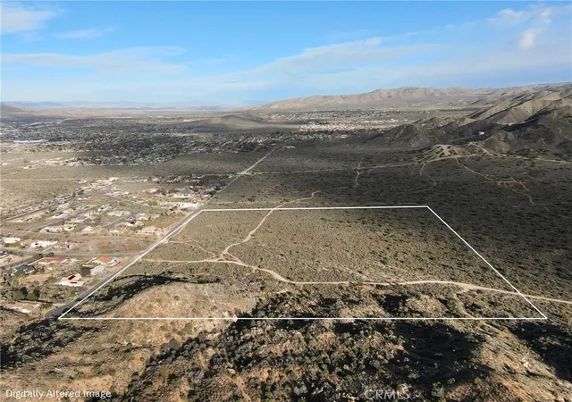 3rd image of 55811 Golden Bee Dr, Yucca Valley, CA 92285 | MLS# JT26033351