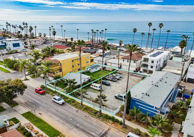 2nd image of 215 S Myers St, Oceanside, CA 92054 | MLS# 260003572SD