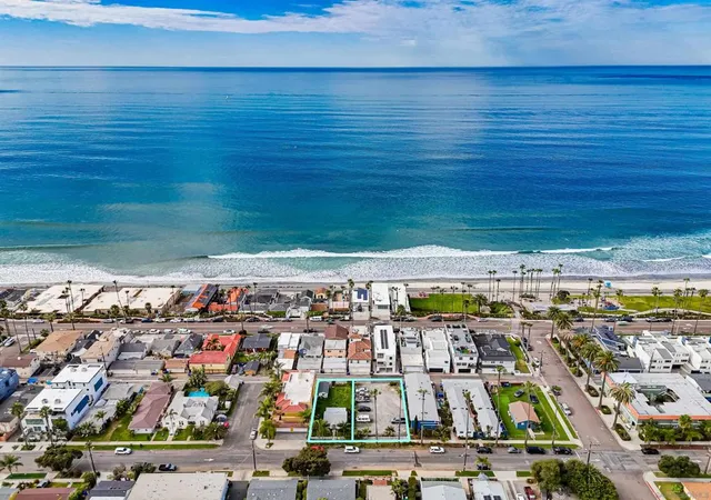 Photo 3 of Sale Pending at 215 S Myers St, Oceanside, CA 92054 | MLS# 260003572SD | Listing updated on 2026-06-01