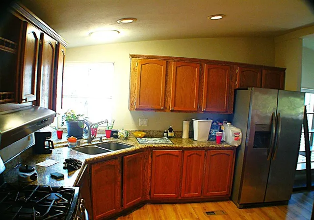 Photo 2 of Manufactured home for sale at Millpond Dr #532A, San Jose, CA 95125 | MLS# ML82034943 | Listing updated on 2026-06-23
