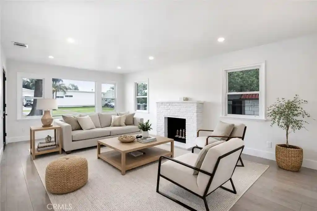 Photo 1 of Single family home for sale at 4061 Maplewood Pl, Riverside, CA 92506 | MLS# PW26032112 | Listing updated on 2026-10-29