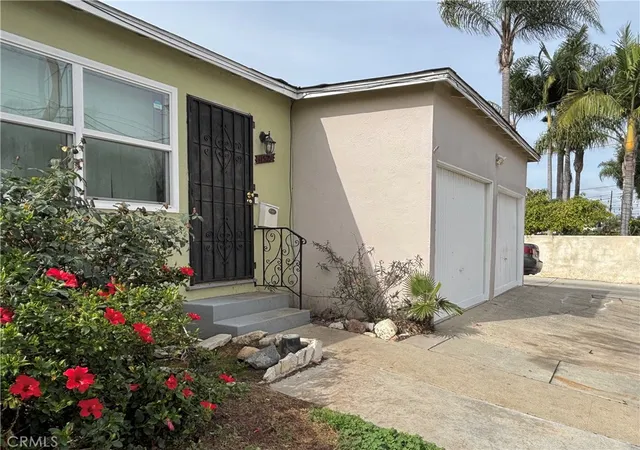 Homes for sale in Hawthorne, CA | 11533 Truro, Hawthorne, CA 90250 | MLS# SB26032870