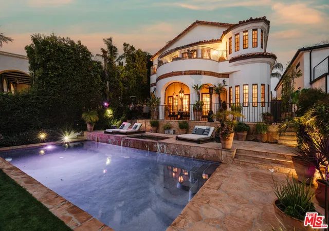 1st image of 10064 Toluca Lake Ave, Toluca Lake, CA 91602 | MLS# 26652101