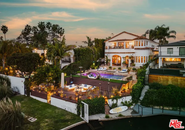 2nd image of 10064 Toluca Lake Ave, Toluca Lake, CA 91602 | MLS# 26652101