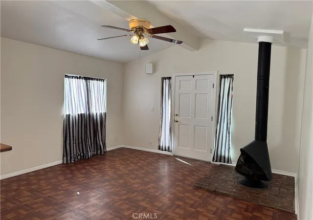Photo 2 of Sale Pending at 6060 Myrtle Ave, Long Beach, CA 90805 | MLS# IG26033952 | Listing updated on 2026-10-06