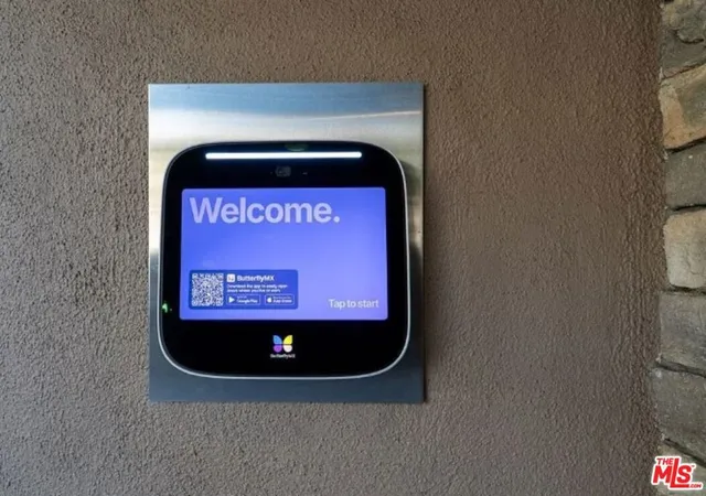 2nd image of 141 S Clark Dr, Los Angeles, CA 90048