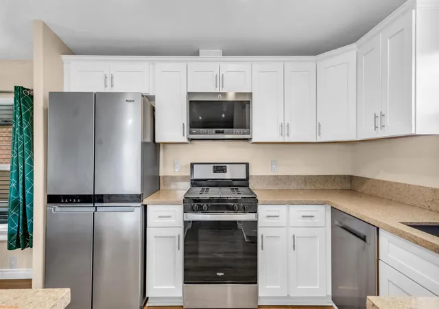 3rd image of 70260 Hwy 111 #32, Rancho Mirage, CA 92270 | MLS# 219143238DA