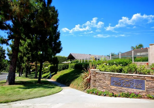 45th image of 18862 Via Palatino, Irvine, CA 92603 | MLS# OC26030939