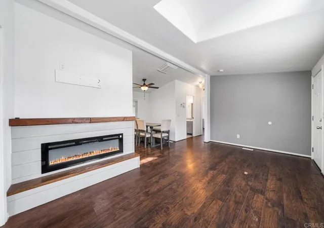 5th image of 351 E Bradley Ave #SPC 135, El Cajon, CA 92021 | MLS# PTP2601205