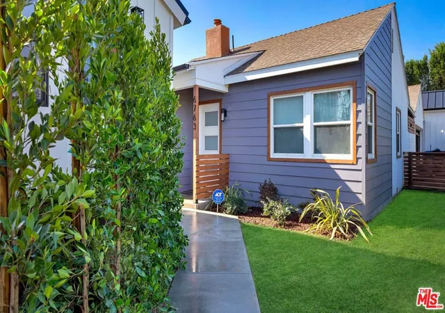 1st image of 6763 Case Ave, North Hollywood, CA 91606 | MLS# 26652225