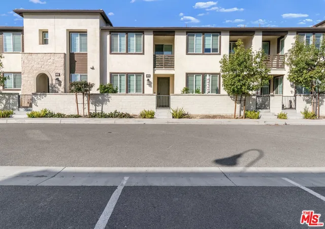 Homes for sale in Ontario, CA | 3970 S Oasis Paseo #222, Ontario, CA 91761 | MLS# 26652051