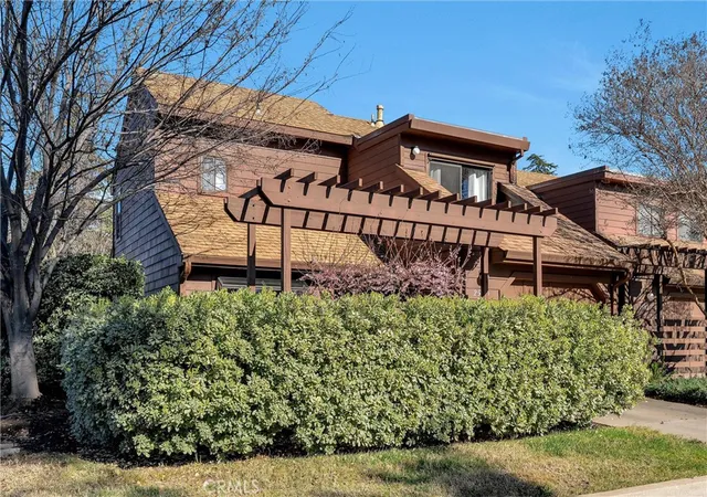 Photo 3 of Condo for sale at 2500 Shooting Star Way, Chico, CA 95928 | MLS# SN26030716 | Listing updated on 2026-05-16