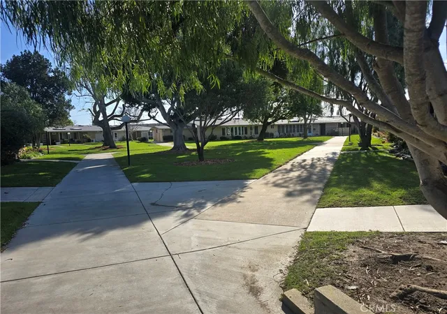 3rd image of 1470 Homewood Rd, Seal Beach, CA 90740