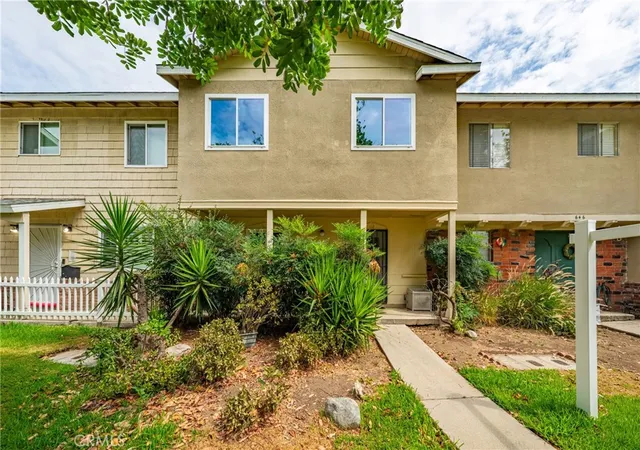 Photo 1 of Condo for sale at 644 E Lee Pl, Azusa, CA 91702 | MLS# WS26034330 | Listing updated on 2026-09-29