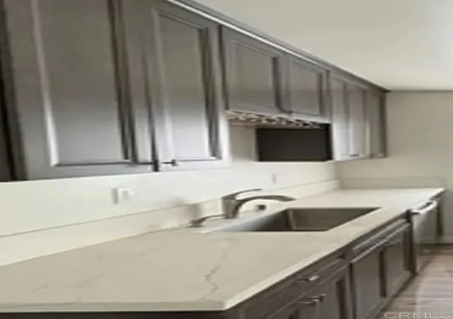 3rd image of 1250 1254 Parker Pl, San Diego, CA 92109 | MLS# NDP2601483