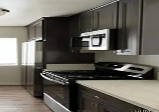 4th image of 1250 1254 Parker Pl, San Diego, CA 92109 | MLS# NDP2601483