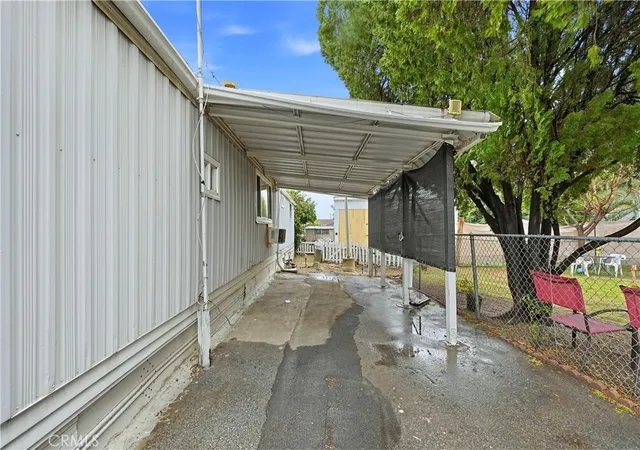 Photo 3 of Manufactured home for sale at 8787 Locust Ave #24, Fontana, CA 92335 | MLS# TR26031552 | Listing updated on 2026-10-04