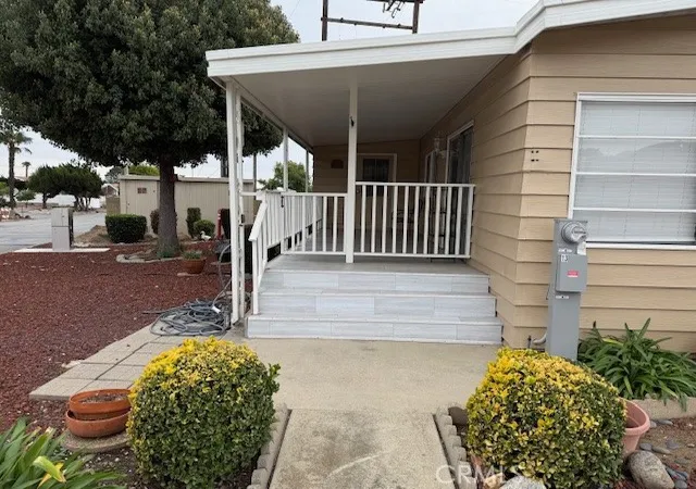 Photo 3 of Manufactured home for sale at 3530 Damien #13 Ave, La Verne, CA 91750 | MLS# OC26034860 | Listing updated on 2026-04-10