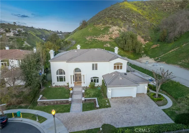 Homes for sale in Calabasas, CA | 25301 Prado De Los Arboles, Calabasas, CA 91302 | MLS# SR26034790