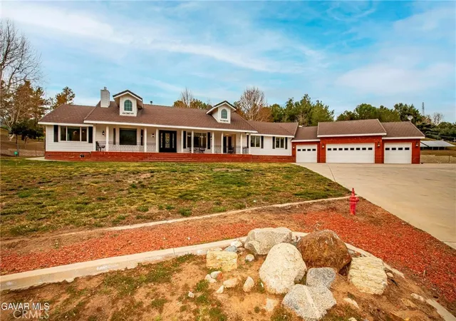 Homes for sale in Leona Valley, CA | 40012 Valle View, Leona Valley, CA 93551 | MLS# SR26035021