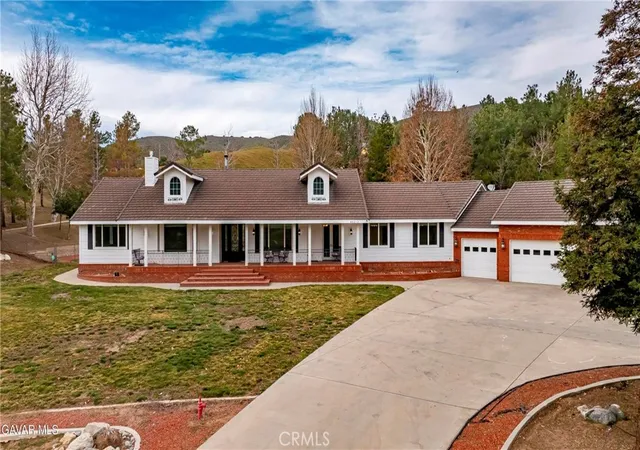 Homes for sale in Leona Valley, CA | 40012 Valle View, Leona Valley, CA 93551 | MLS# SR26035021