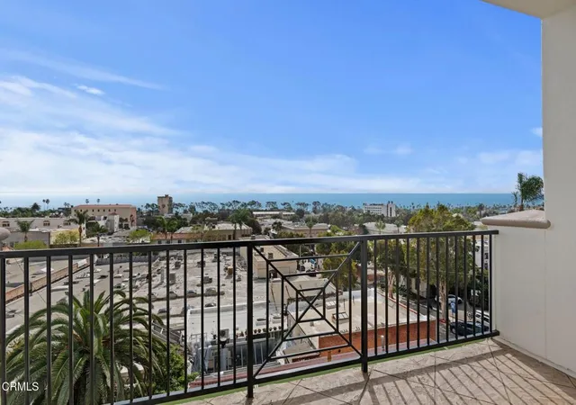 Photo 3 of Sale Pending at 436 Poli St #301, Ventura, CA 93001 | MLS# V1-34684 | Listing updated on 2026-06-16