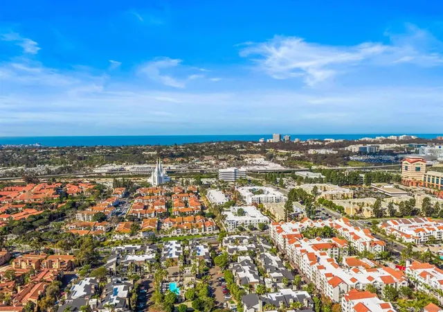 Homes for sale in San Diego, CA | 8324 Regents Rd, San Diego, CA 92122 | Houzeo