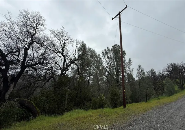 2nd image of 16370 Oakridge Rd, Corning, CA 96021 | MLS# SN26035112