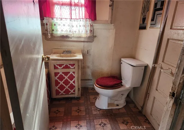 19th image of 4010 Wall, Los Angeles, CA 90011 | MLS# DW26035200
