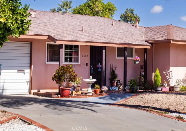 Homes for sale in Hemet, CA | 1380 Teakwood, Hemet, CA 92543 | MLS# IG26018463