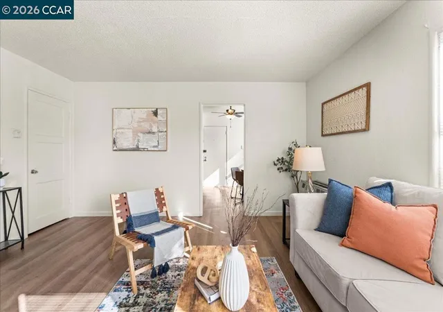 5th image of 4135 4137 West St, Oakland, CA 94608 | MLS# 41124234