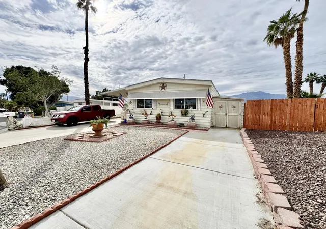 Homes for sale in Thousand Palms, CA | 32075 Westchester Dr, Thousand Palms, CA 92276 | MLS# 219143349DA
