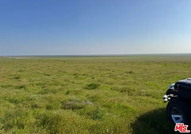 1st image of 0 Twisselman Rd, Lost Hills, CA 93249 | MLS# 26653003