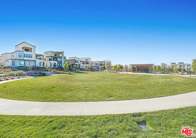 47th image of 27566 Manzanita Wy, Valencia, CA 91381 | MLS# 26652567